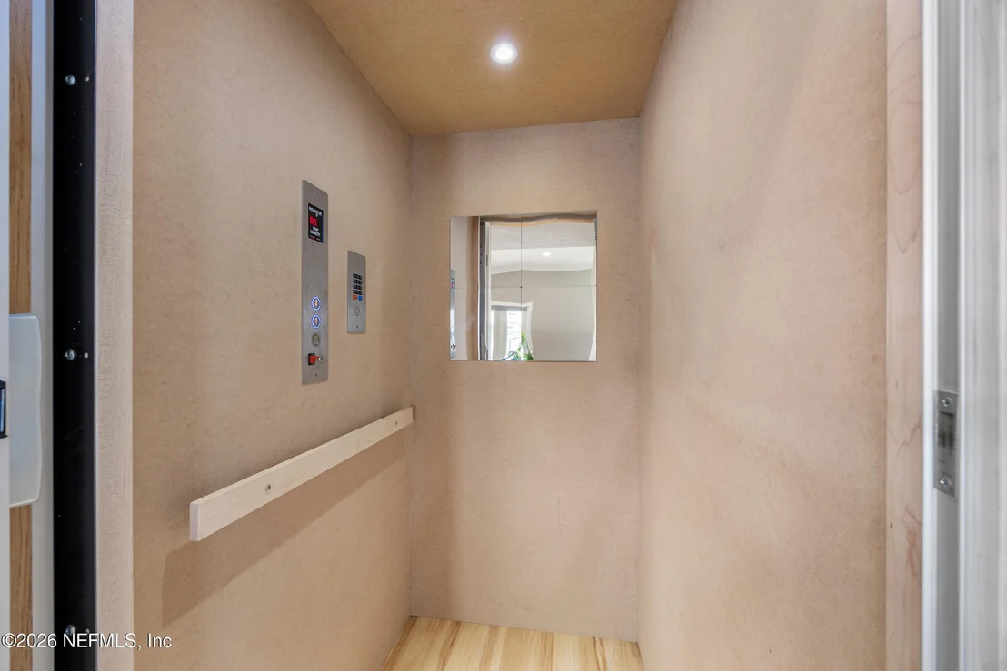 Photo of 7156 RAMOTH Drive