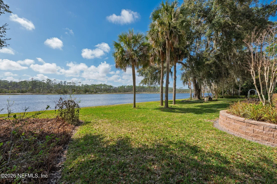 Photo of 24733 HARBOUR VIEW Drive