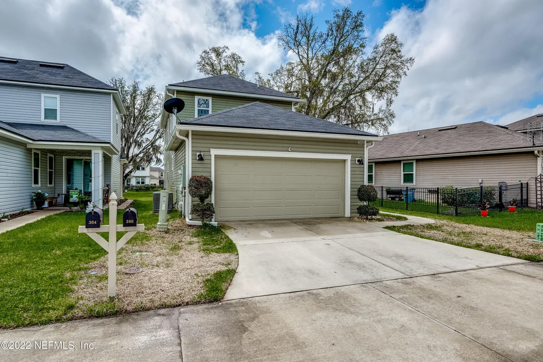 Photo of 360 VINEYARD Lane