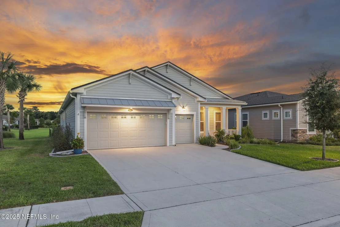 Photo of 243 PINELLAS Way