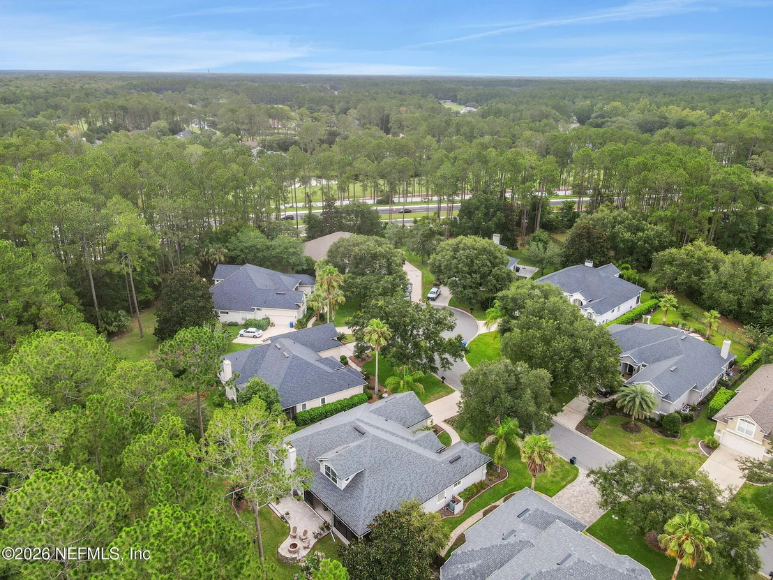 Photo of 513 WETHERBY Lane