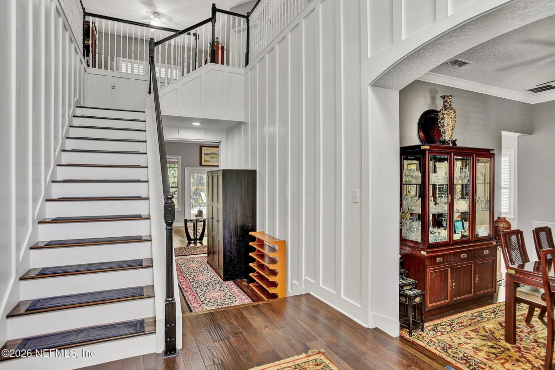 Photo of 1809 FOREST GLEN Way