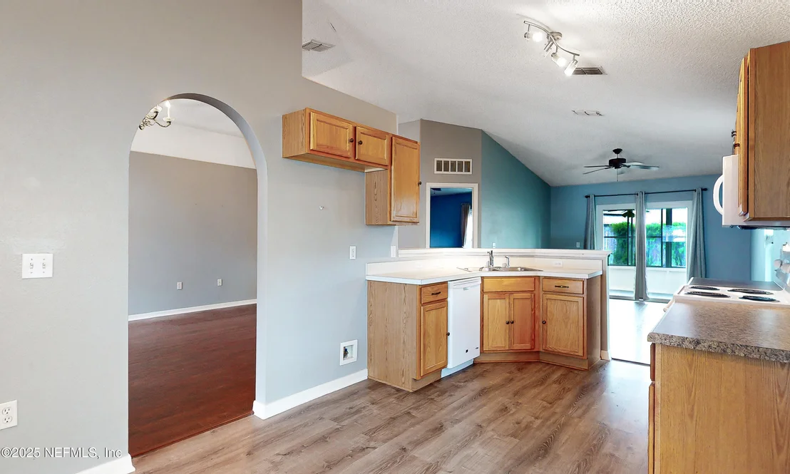 Photo of 2985 STONEGATE Lane