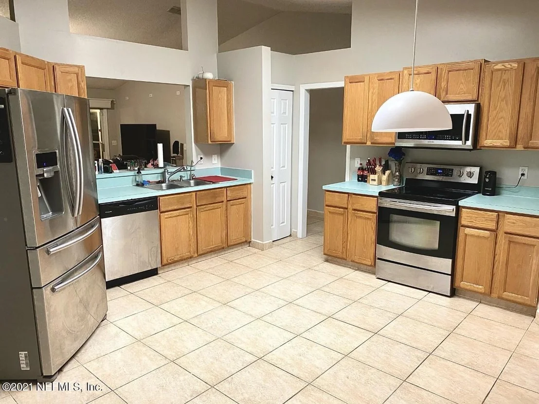 Photo of 8247 PROVINCIAL Circle N