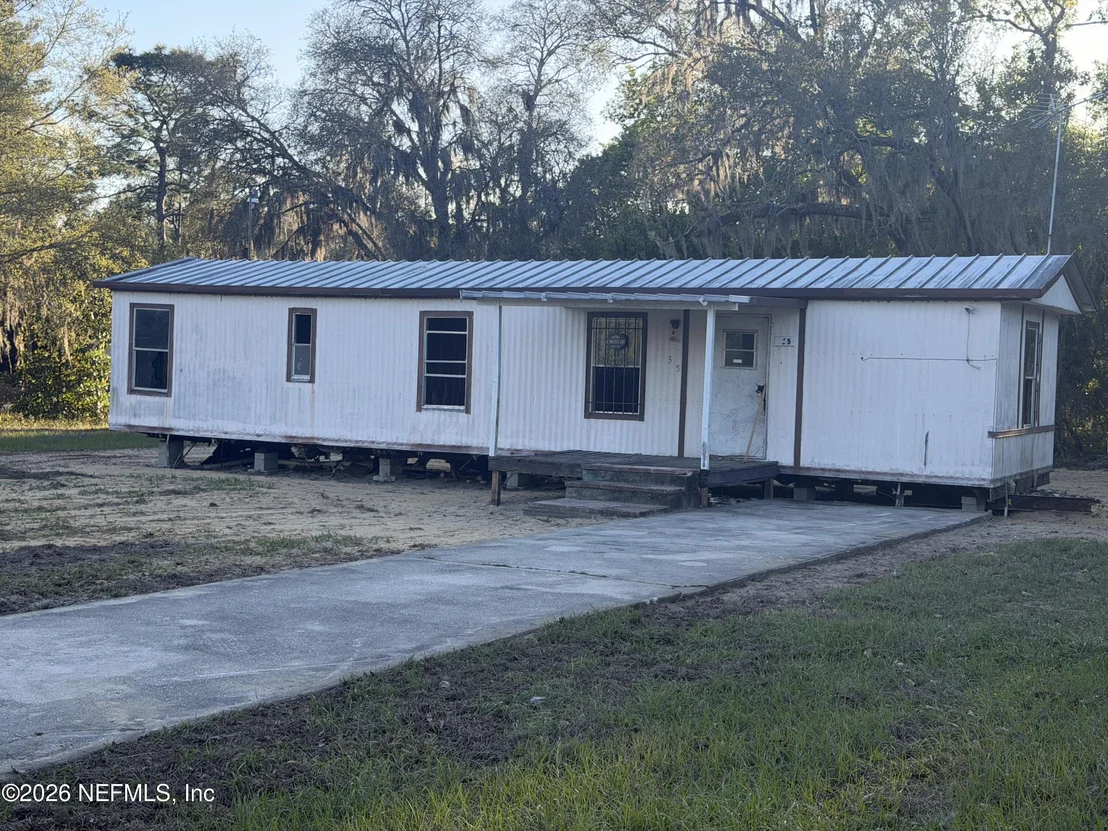 Photo of 235 OAKCREST Drive