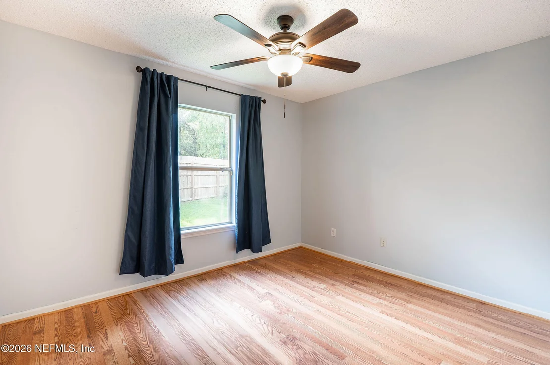 Photo of 1676 GLEN LAUREL Drive
