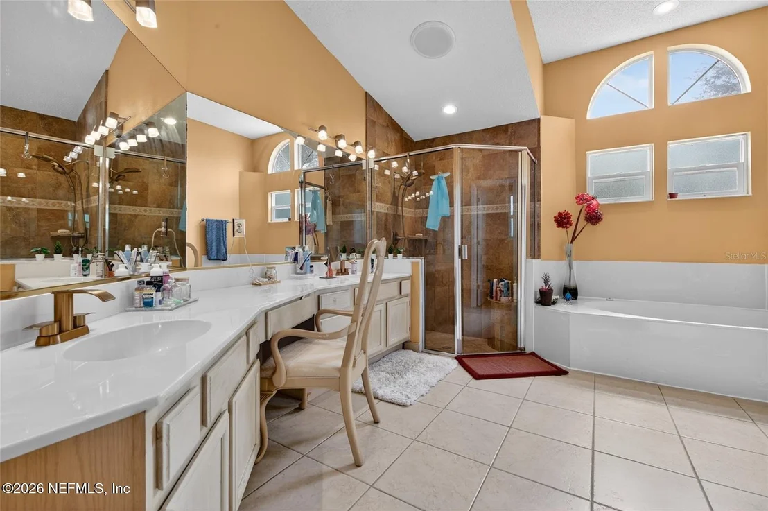 Photo of 114 SHADOW CREEK Way