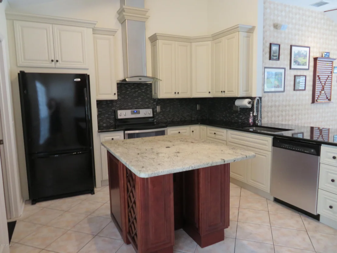 Photo of 744 DEWBERRY Drive