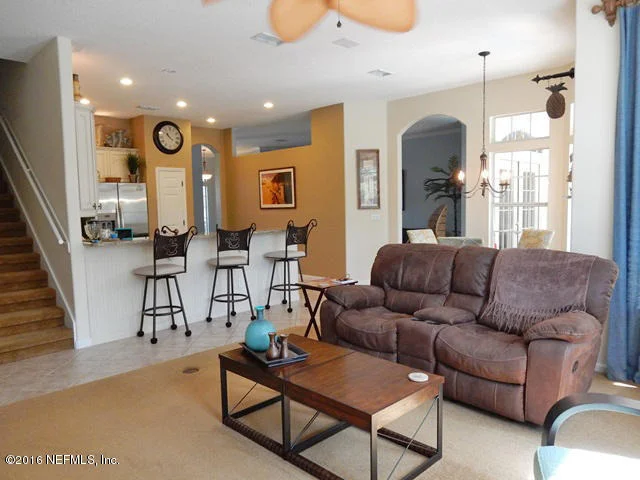 Photo of 305 S ASTER Trace