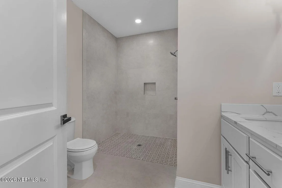 Photo of 44016 BREEZY Lane