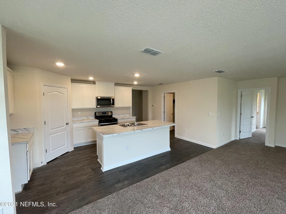 Photo of 105 JARAMA Circle
