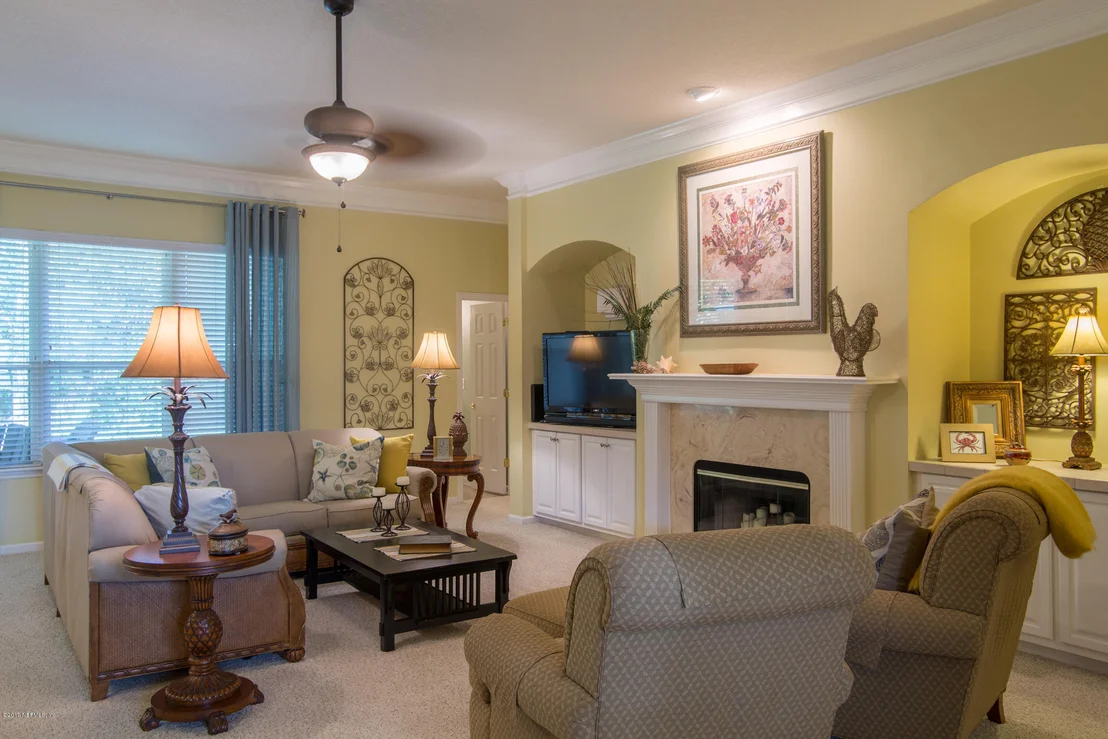 Photo of 4157 LONICERA Loop