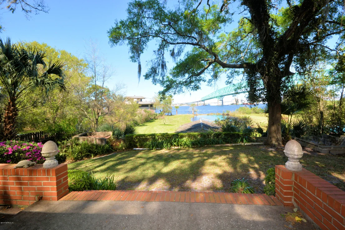 Photo of 3815 HARBOR Drive
