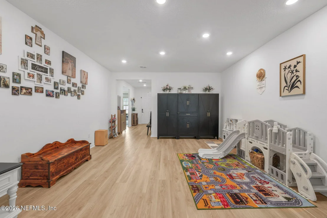 Photo of 12464 CLAPBOARD BLUFF Trail
