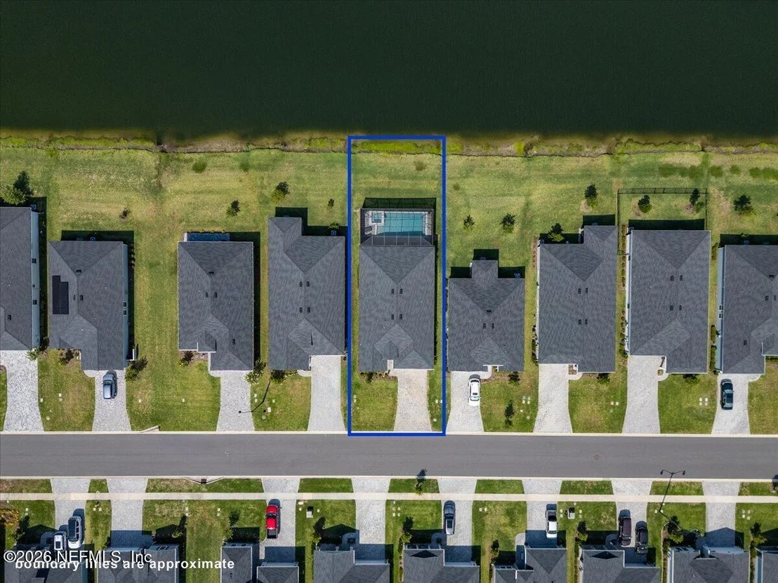Photo of 1401 STILLWATER Boulevard