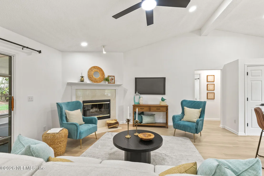Photo of 12619 FISH HAWK Lane
