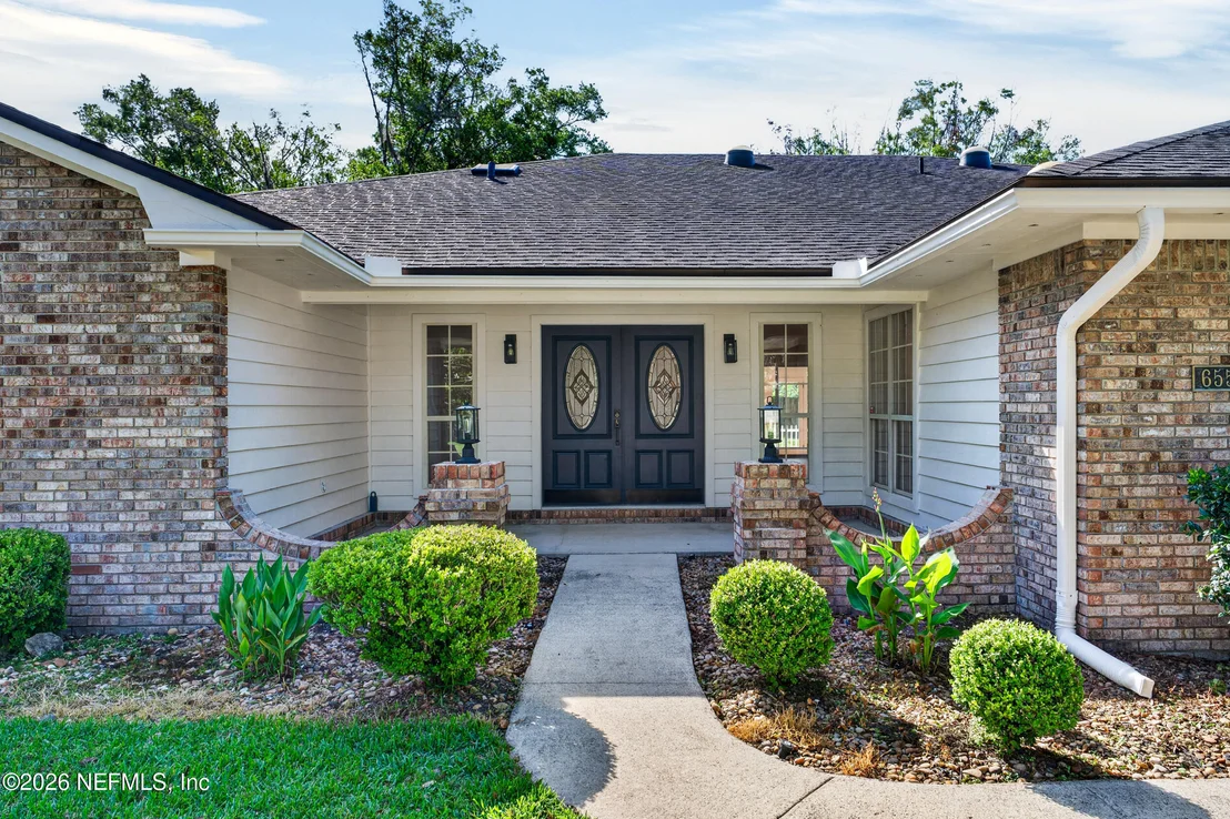 Photo of 655 FINGAL Drive