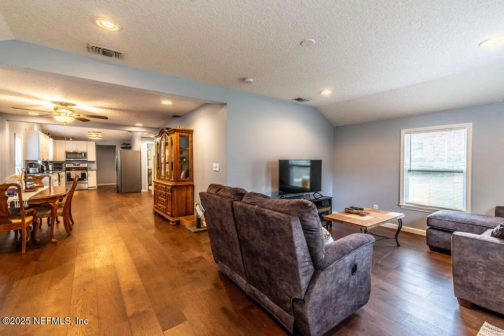 Photo of 4259 TROUT RIVER Boulevard