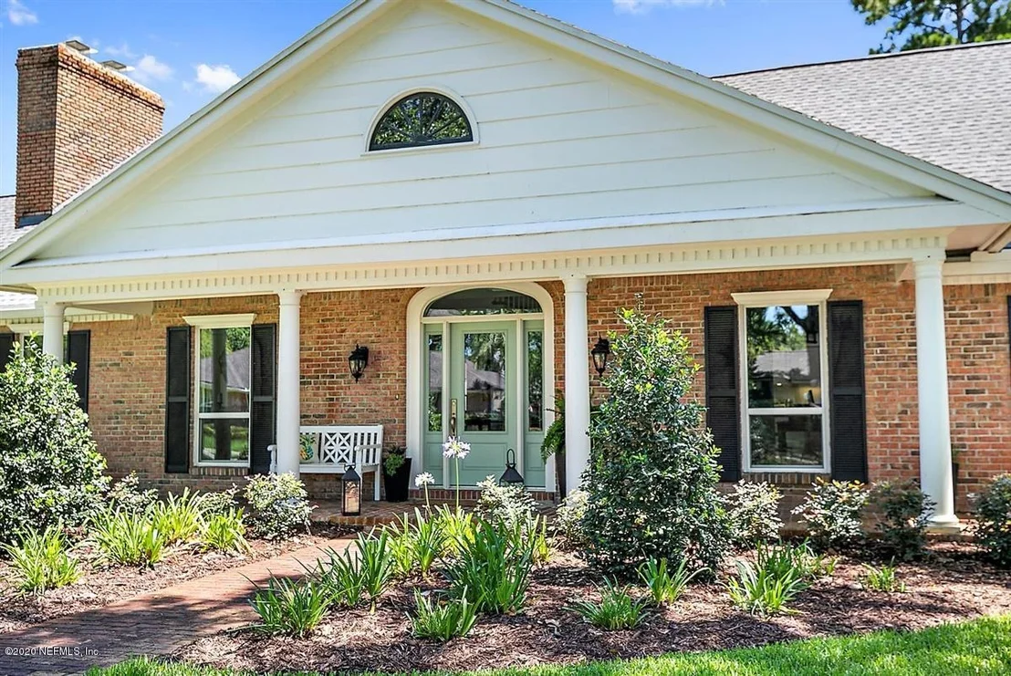 Photo of 8162 PINE LAKE Road