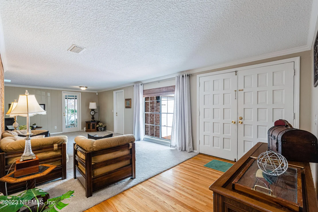 Photo of 5627 ST ISABEL Drive