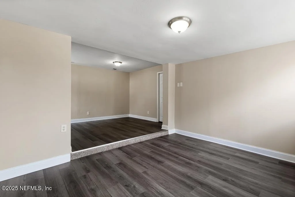Photo of 5803 GERANIUM Road