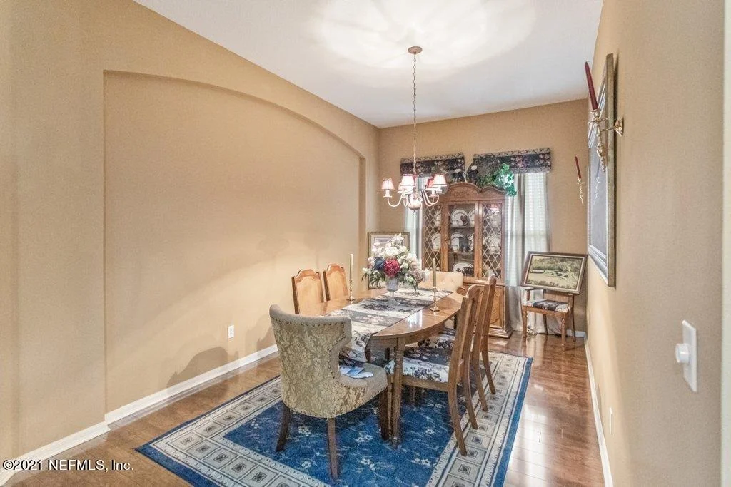 Photo of 581 LONGMILL Lane