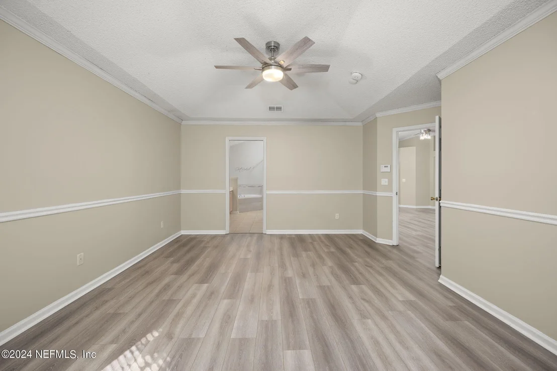 Photo of 312 SOUTHLAKE Drive