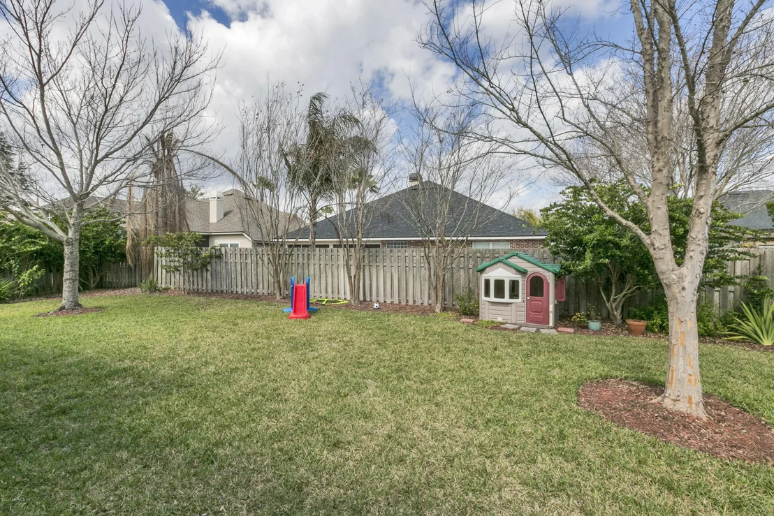 Photo of 13825 WEEPING WILLOW Way