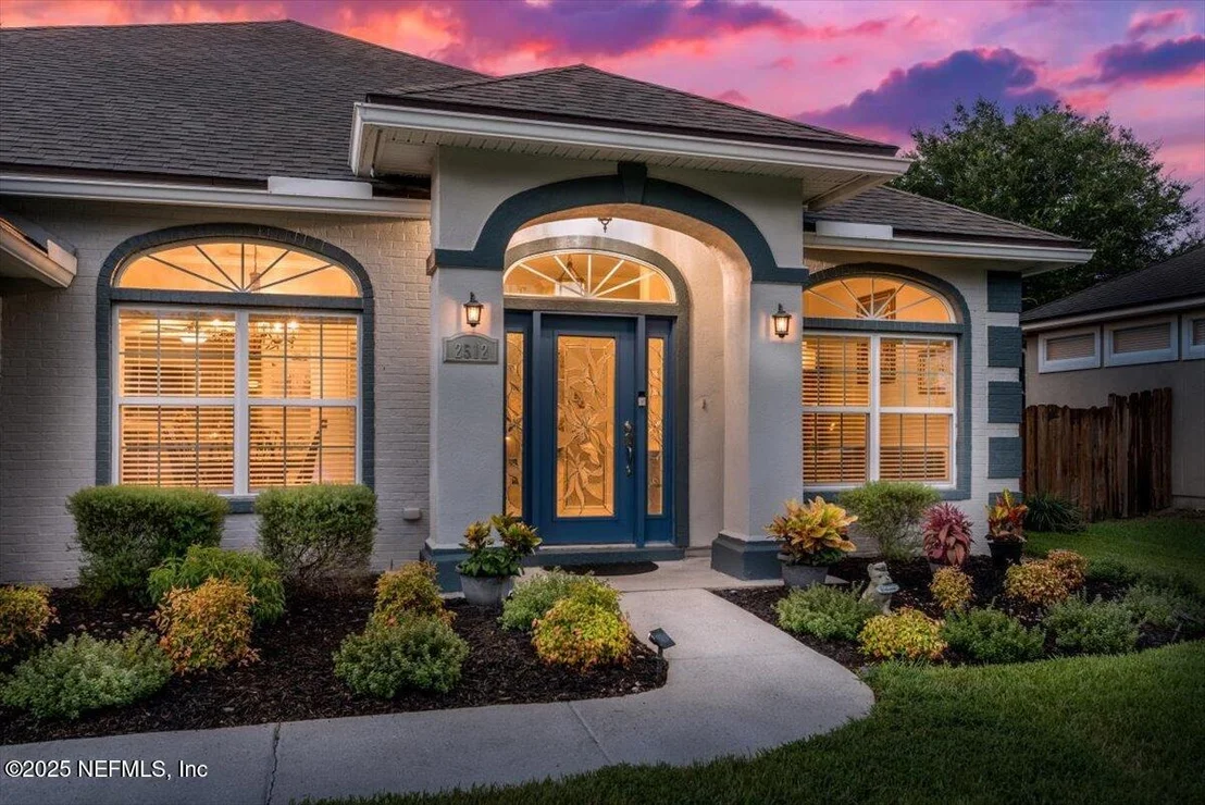 Photo of 2512 N WATERLEAF Drive