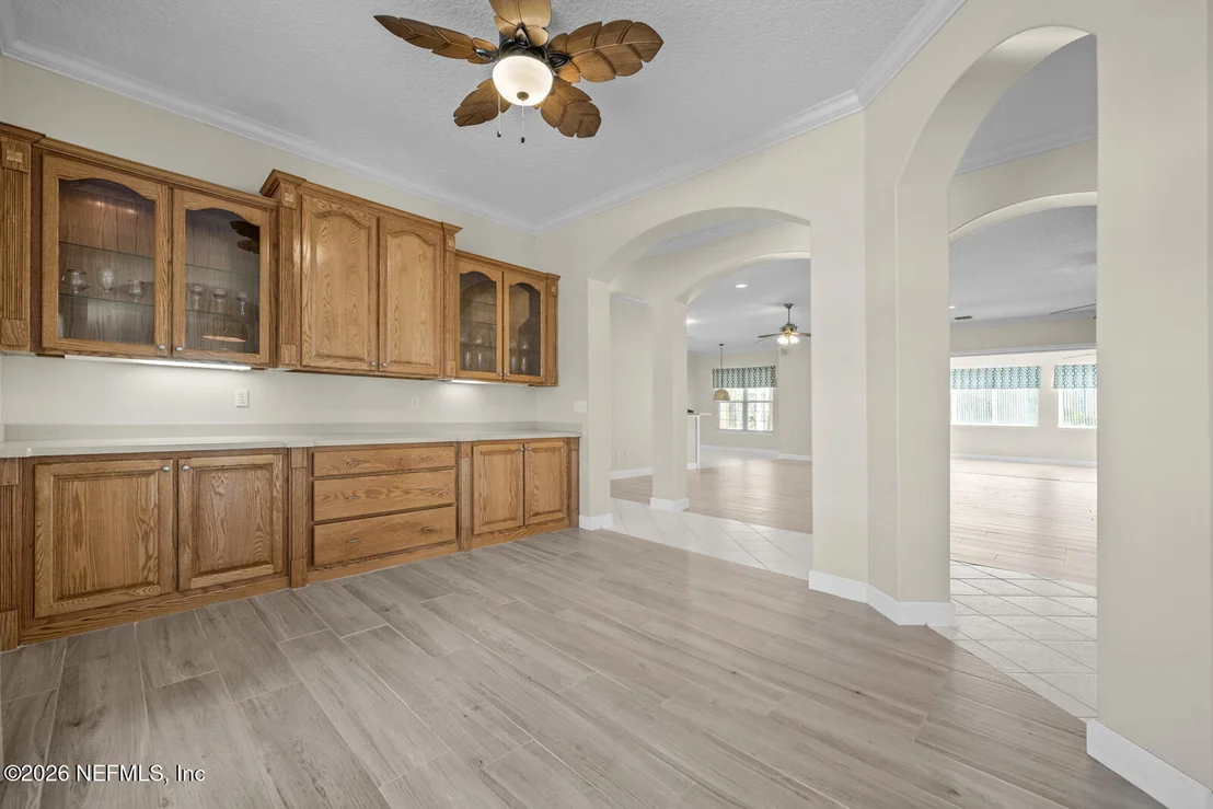 Photo of 1240 BEEKMAN Drive