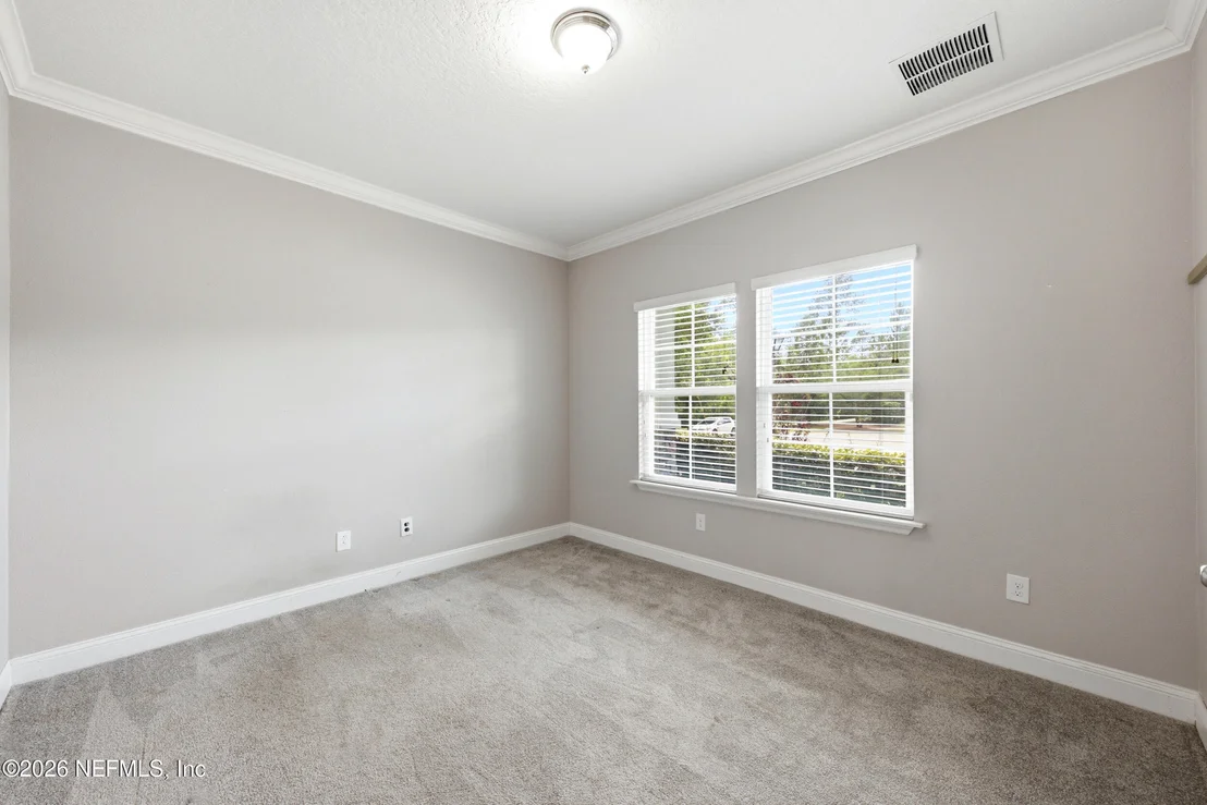 Photo of 133 HOWELL Court