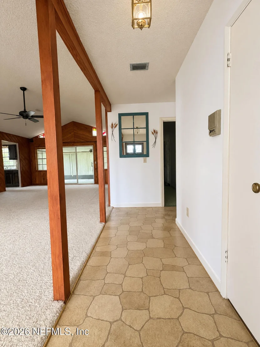 Photo of 118 BOBWHITE Road
