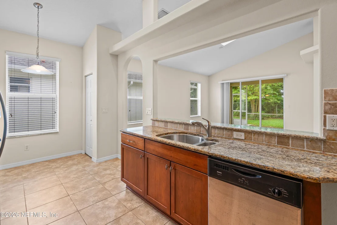 Photo of 756 CRESTWOOD Drive