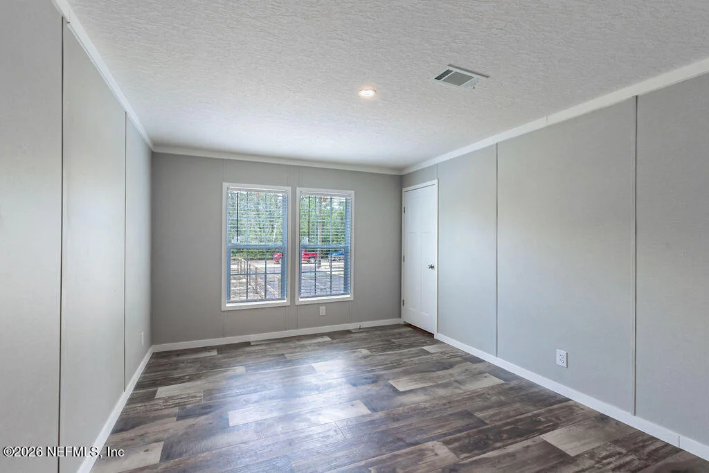Photo of 230 REDEYE Road