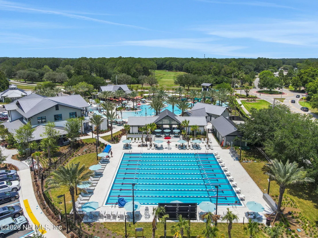 Photo of 1004 FLORA PARKE Drive