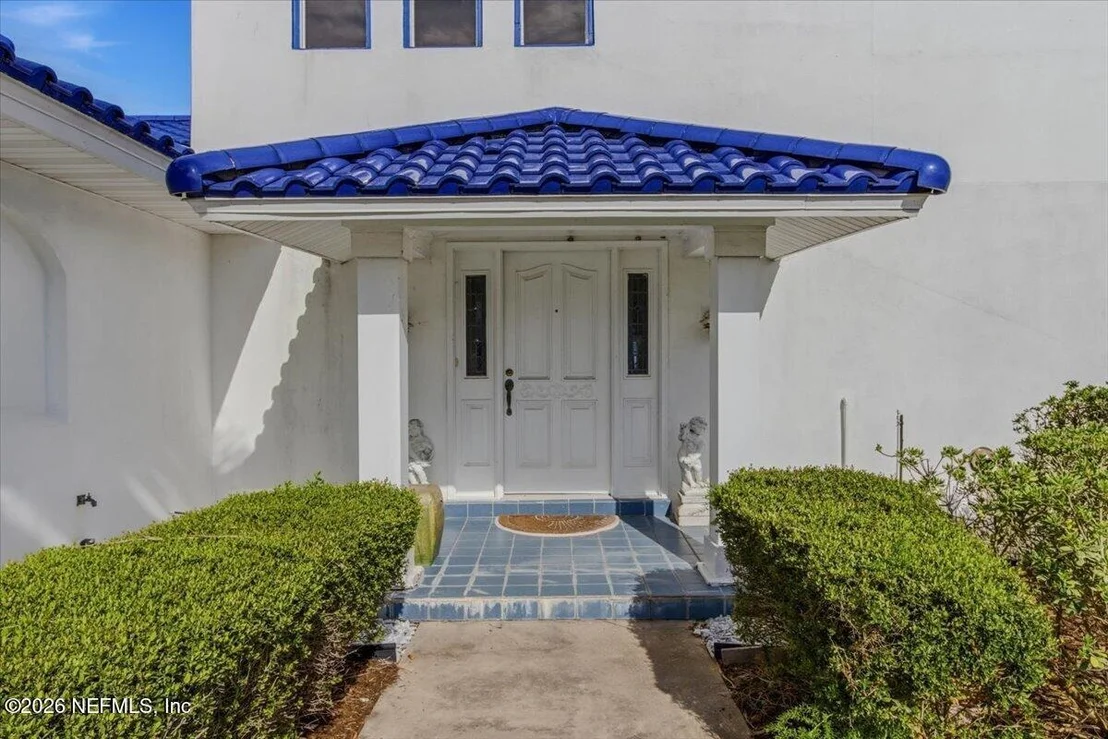 Photo of 10 MILLIKEN Lane