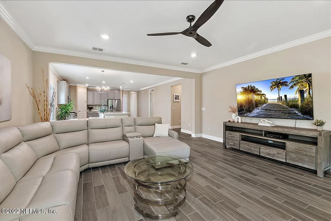 Photo of 291 BROOMSEDGE Circle