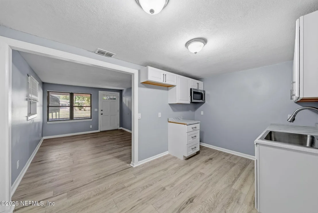 Photo of 4207 FRANCIS Road