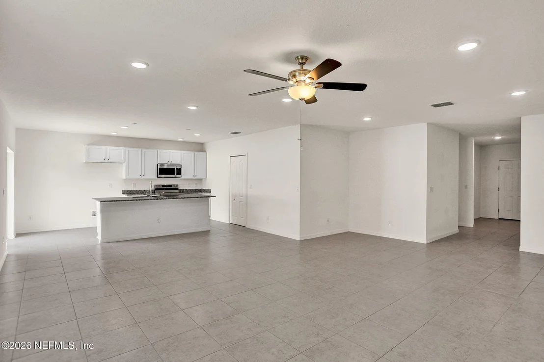 Photo of 28 BECKER Lane