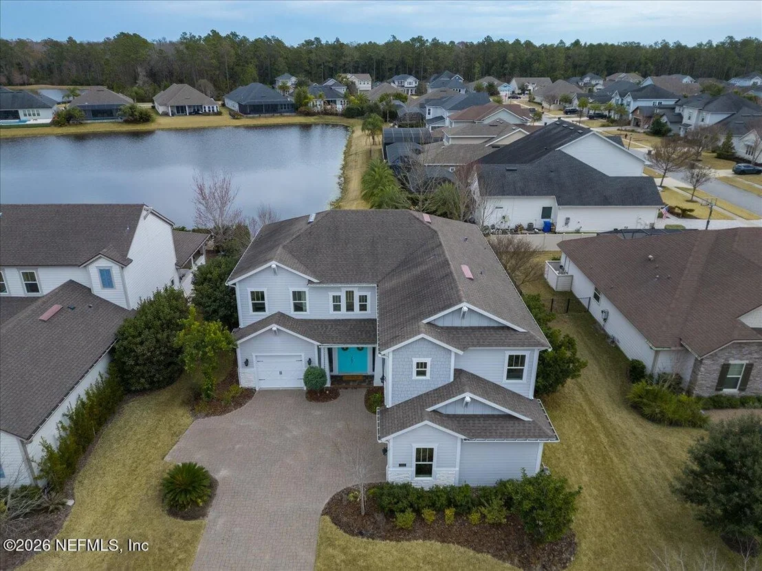 Photo of 592 OUTLOOK Drive
