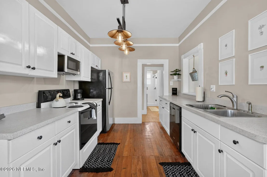 Photo of 28 JOINER Street