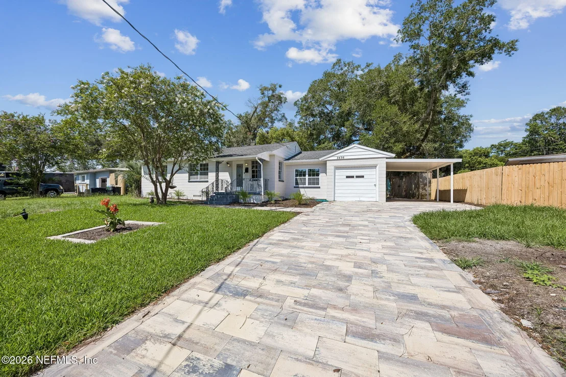 Photo of 2436 ORMSBY Circle E