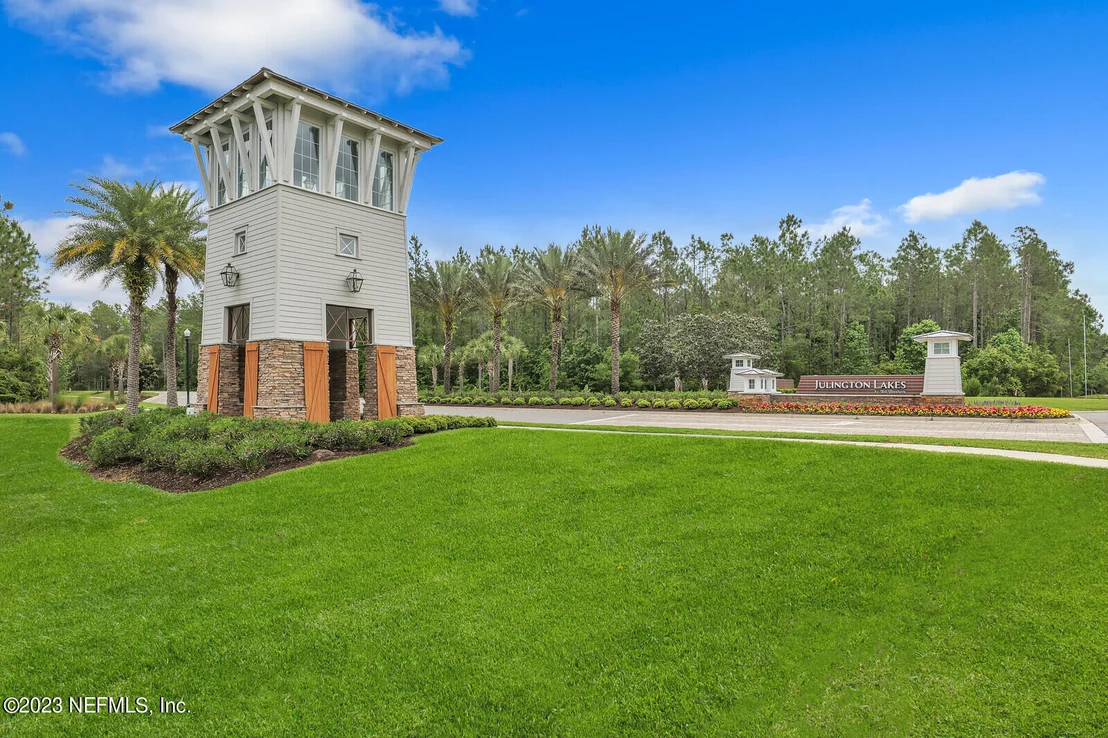 Photo of 557 PINE HAVEN Drive