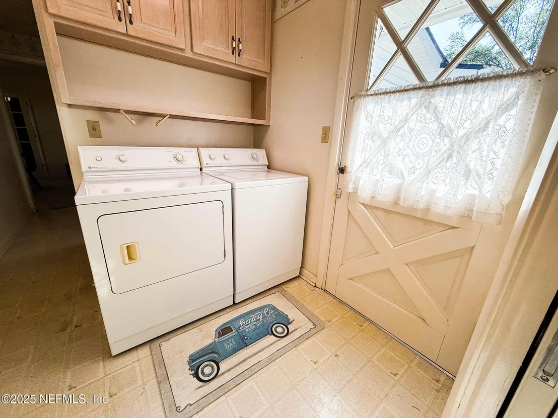 Photo of 1403 RANDALL Street