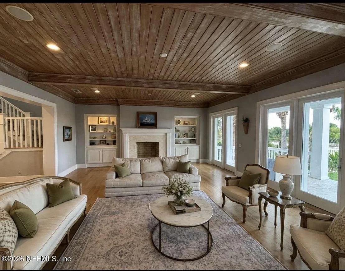 Photo of 712 OCEAN PALM Way