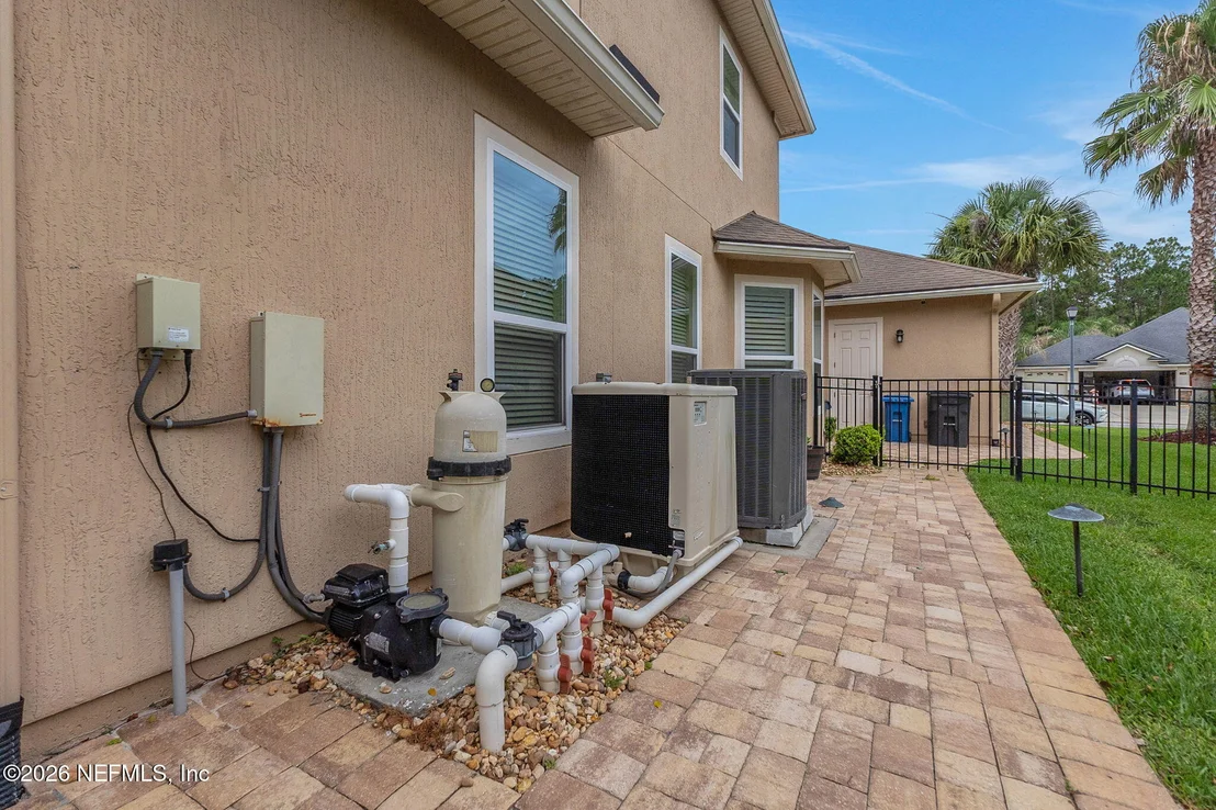 Photo of 137 ELLSWORTH Circle