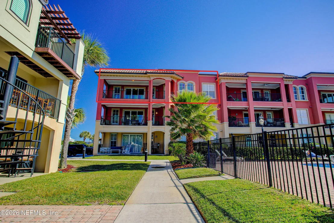 Photo of Unit 303 at 115 SUNSET HARBOR Way