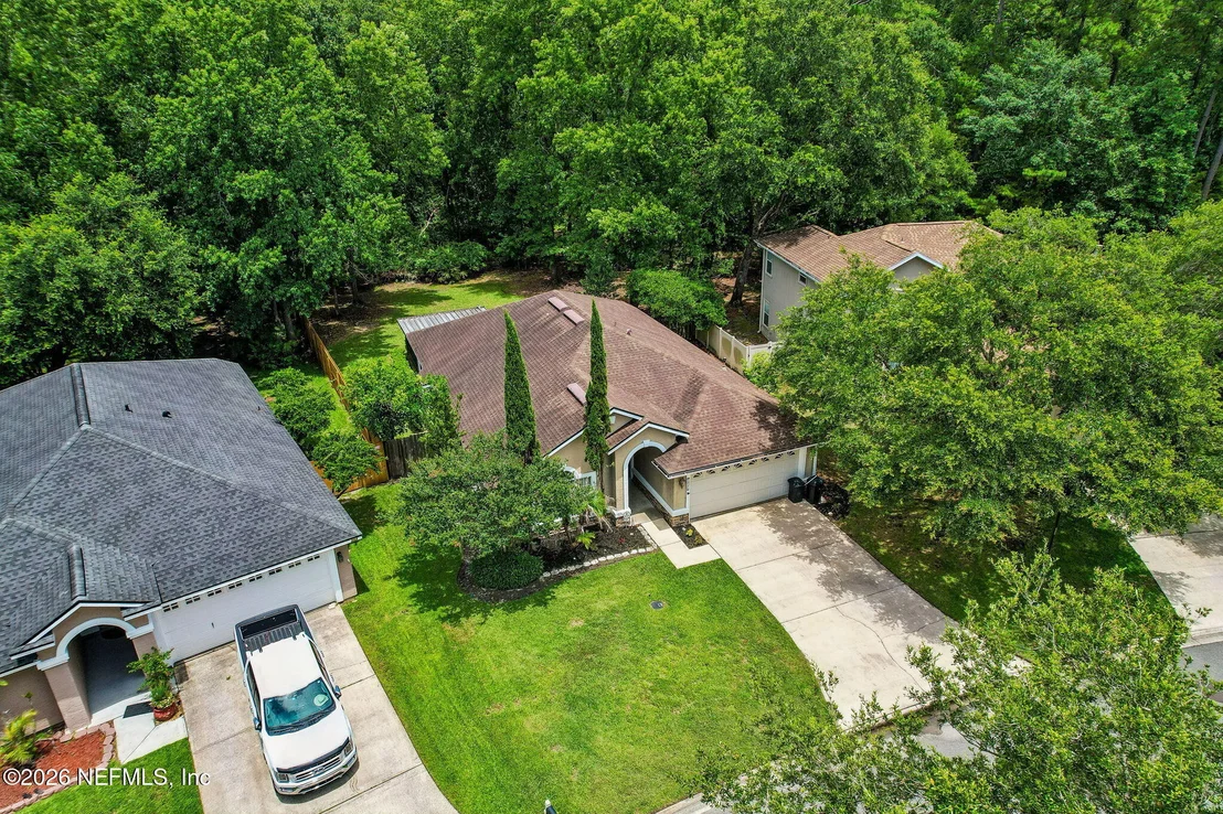 Photo of 556 REDBERRY Lane