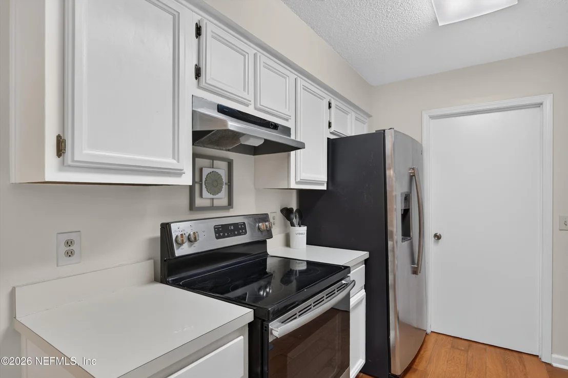 Photo of 2829 BLACKBERRY Avenue