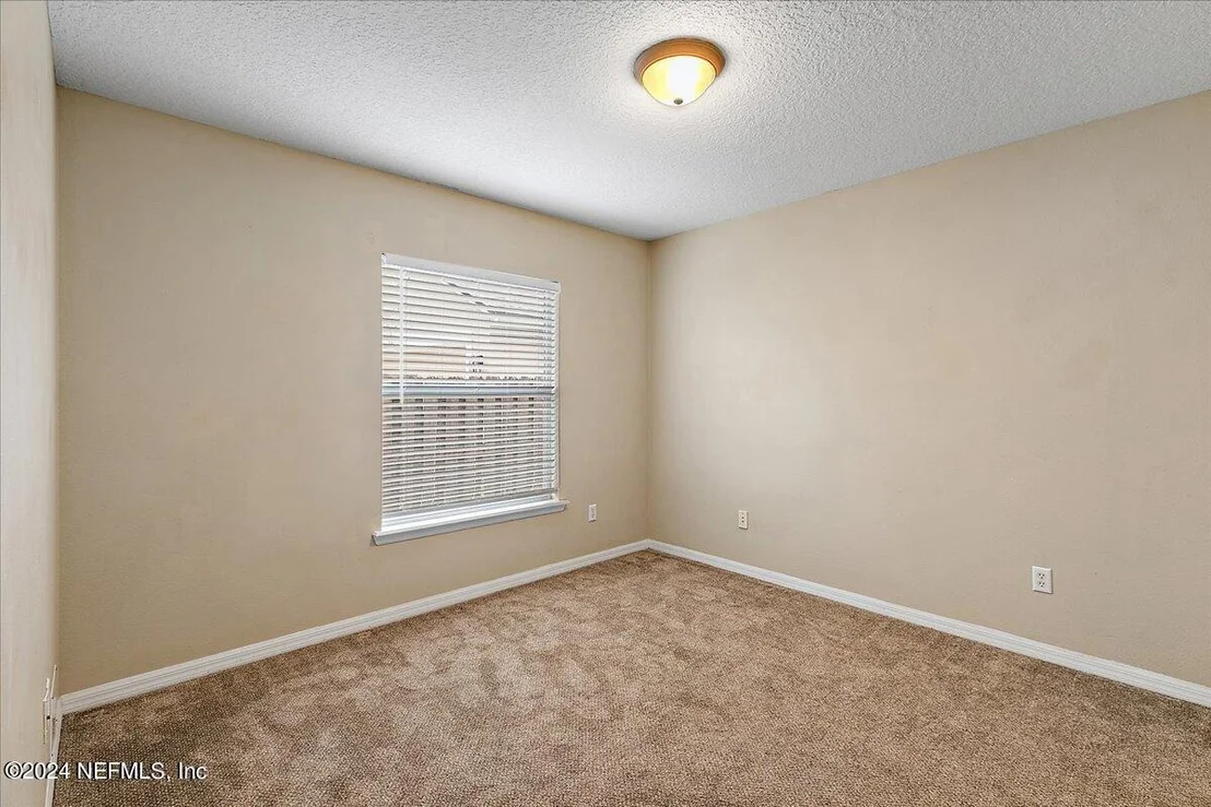Photo of 1653 AUSTIN Lane